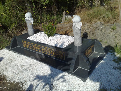 Tempahan Binaan Pusara di Shah Alam, Selangor